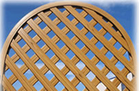 GRIGLIATI E STRUTTURE IN ALLUMINIO EFFETTO LEGNO